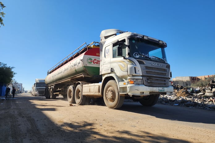 İsrail Gazze Şeridi'ne insani yardım malzemeleri girişini durdurdu