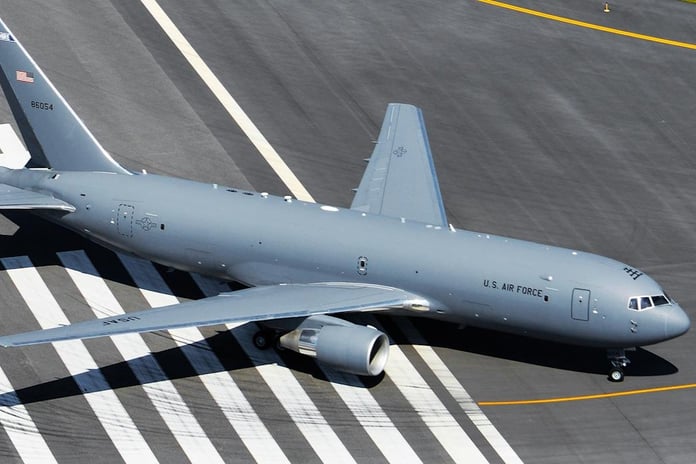 Bulunan çatlaklar KC-46 Tanker teslimatlarını durdurdu