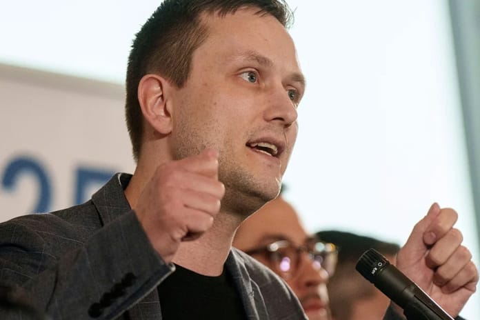 Grönland'ın yeni başbakanı Nielsen'den ABD'ye karşı birlik mesajı