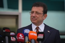 Ekrem İmamoğlu'nun Sarıyer'deki evinde gözaltına alındığı anlar