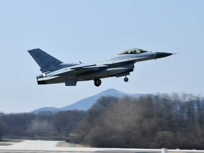 Güney Kore ordusunda skandal: Tatbikatta sivilleri bombaladılar