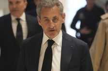 Eski Fransa Cumhurbaşkanı Sarkozy'e 7 yıl hapis istendi