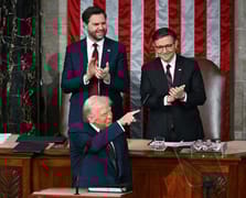 Trump: Tanrı Amerika'yı yeniden büyük yapmak için beni görevlendirdi