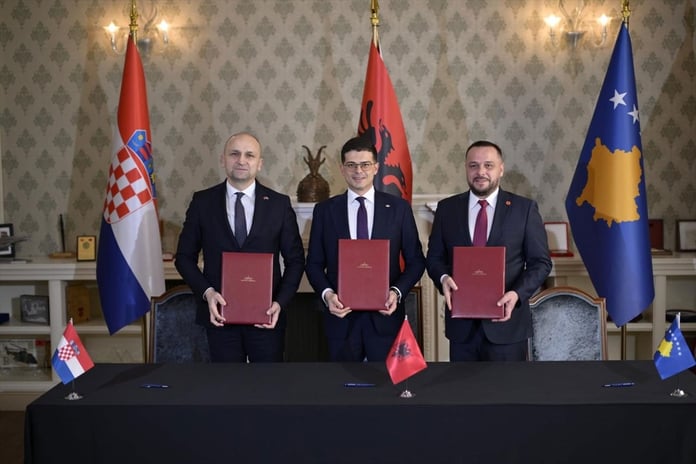 Arnavutluk, Kosova ve Hırvatistan, savunma alanında işbirliği yapacak