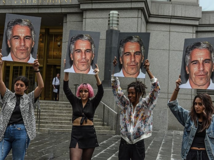 Epstein'in fuhuş ve pedofili ağı hakkında yeni belgeler ortaya çıktı