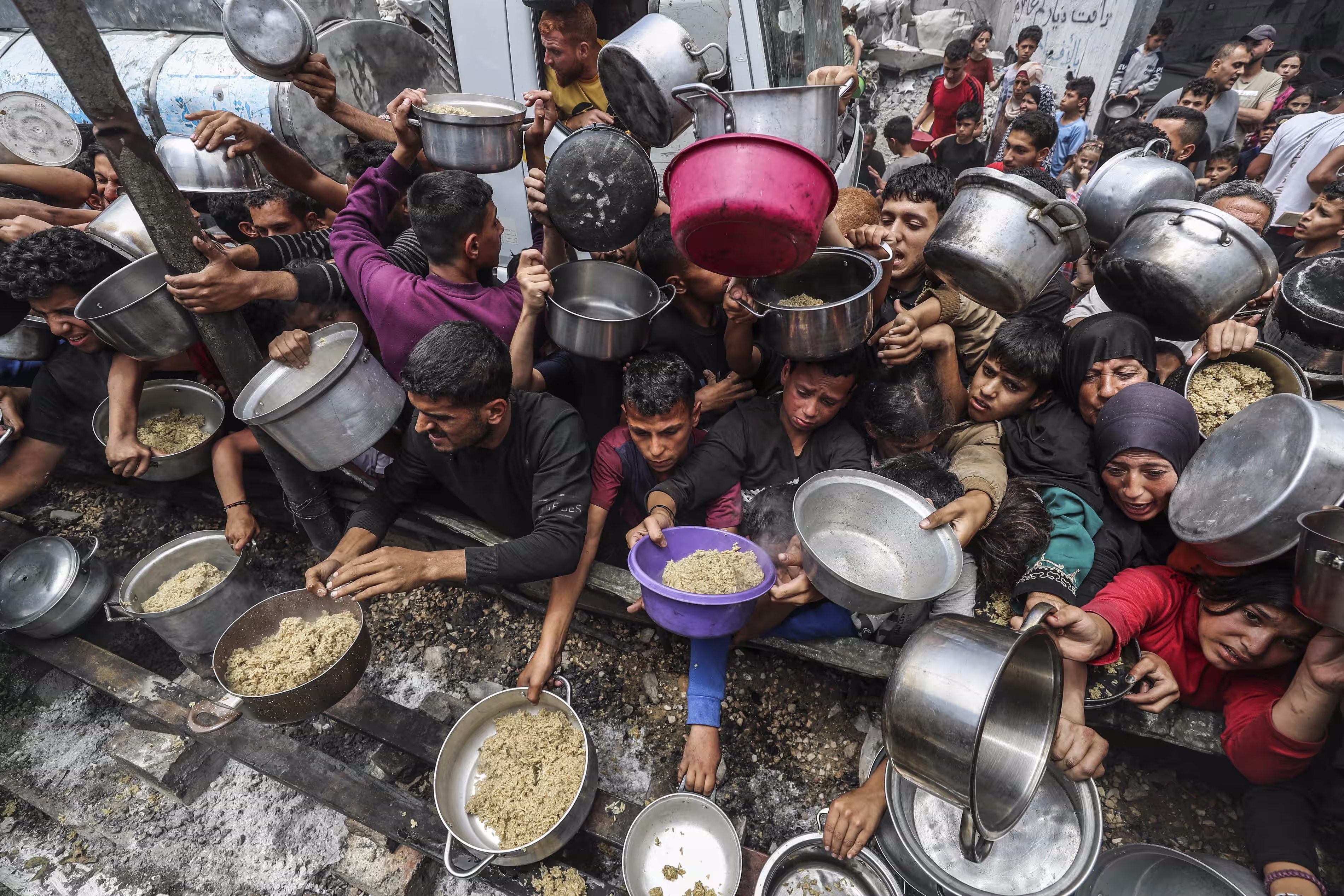 Global Hunger Crisis Puts 300 Million at Risk of Starvation