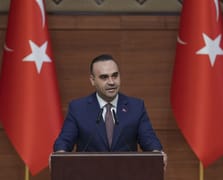 Bakan Kacır: Yeni yatırımlar konusunda güzel haberler duyurmaya devam edeceğiz