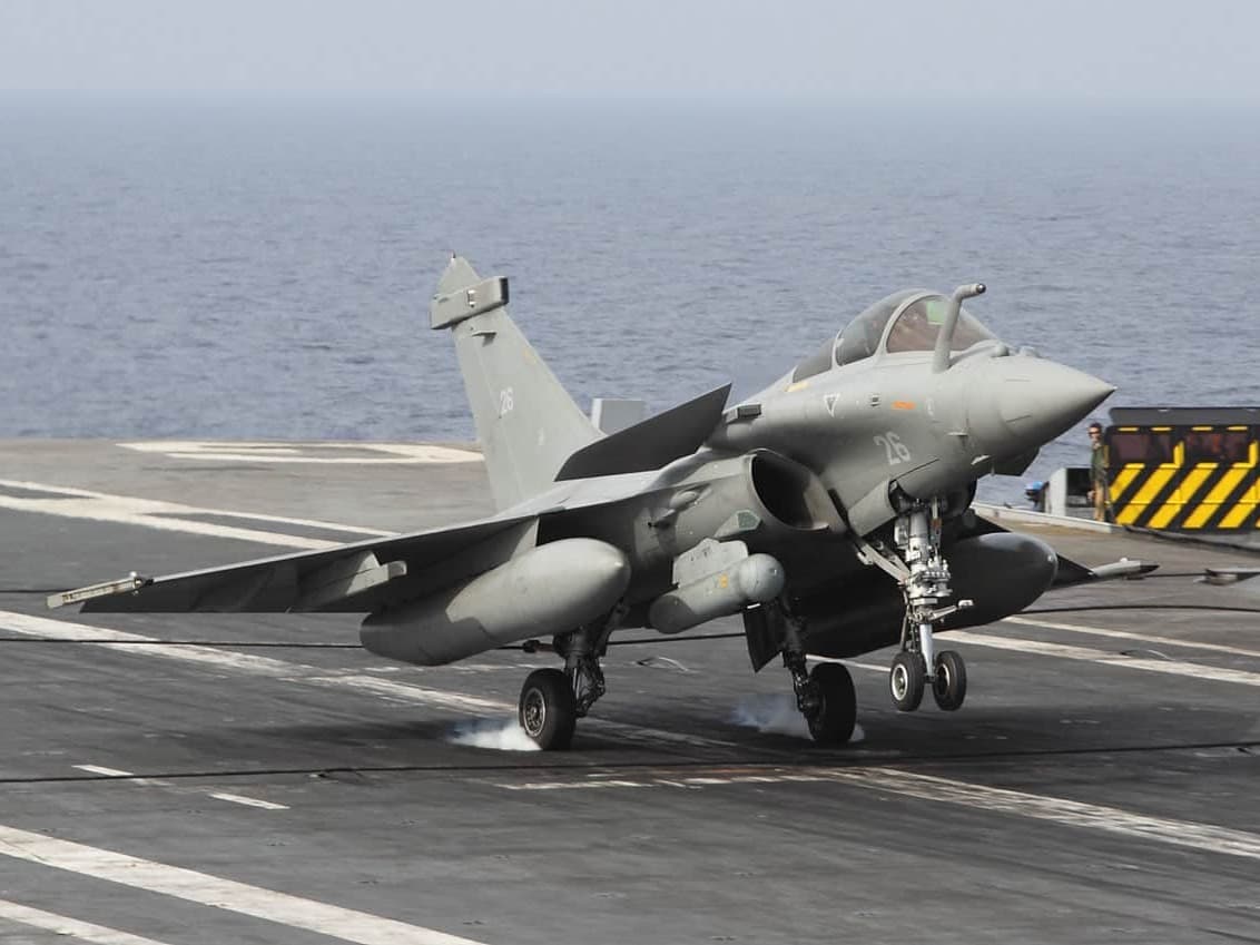 Hindistan Fransa'dan savaş uçağı alacak