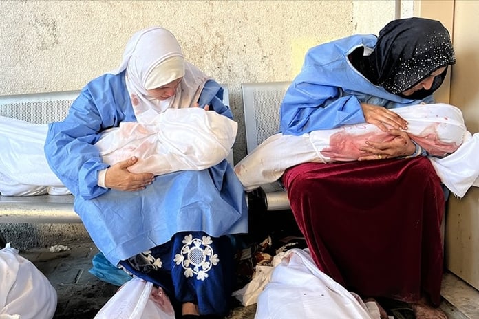 İsrail Gazze'de 10 günde 322 çocuğu öldürdü