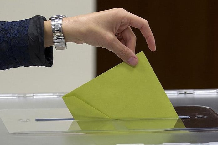 Trump'ın ilhak etmek istediği Grönland'da halk sandığa gidiyor