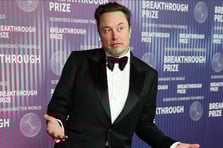 Elon Musk'tan Polonya Dışişleri Bakanı'na: Sessiz ol küçük adam!