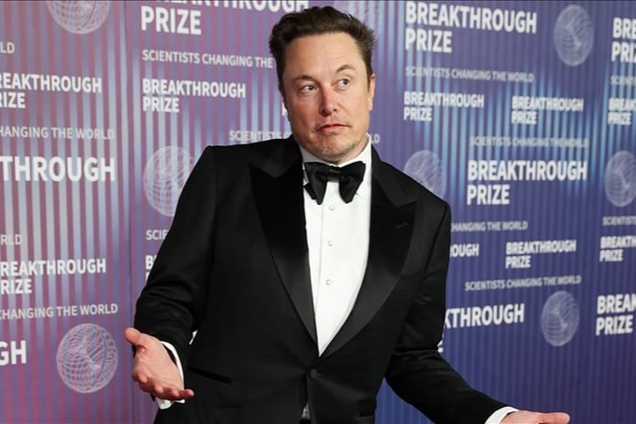 Elon Musk'tan Polonya Dışişleri Bakanı'na: Sessiz ol küçük adam!