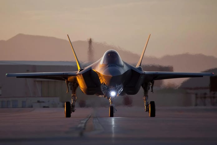 F-35 filosu bir milyon uçuş saatine ulaştı