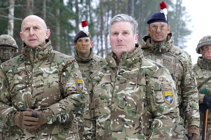 İngiltere müttefiklerine savunma tedariki için 2 milyar Sterlinlik kredi sağlayacak