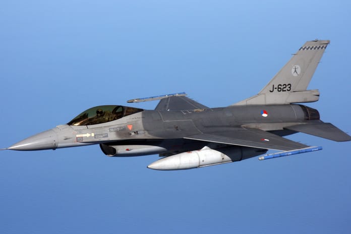 Hollanda 18 adet F-16 savaş uçağını Romanya'ya kalıcı olarak devredecek