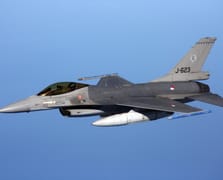 Hollanda 18 adet F-16 savaş uçağını Romanya'ya kalıcı olarak devredecek