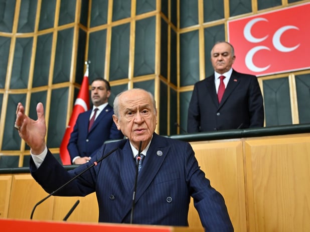 Bahçeli: CHP'ye kayyum gerekmez zaten kendi kendini yiyip bitiriyor