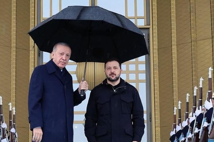 Trump'ın yalnız bıraktığı Ukrayna için ideal müttefik Türkiye