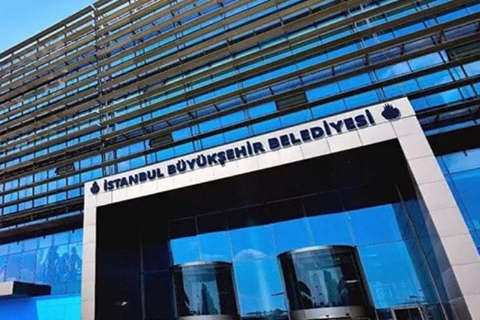 Paraları yurt dışına uçurmuşlar