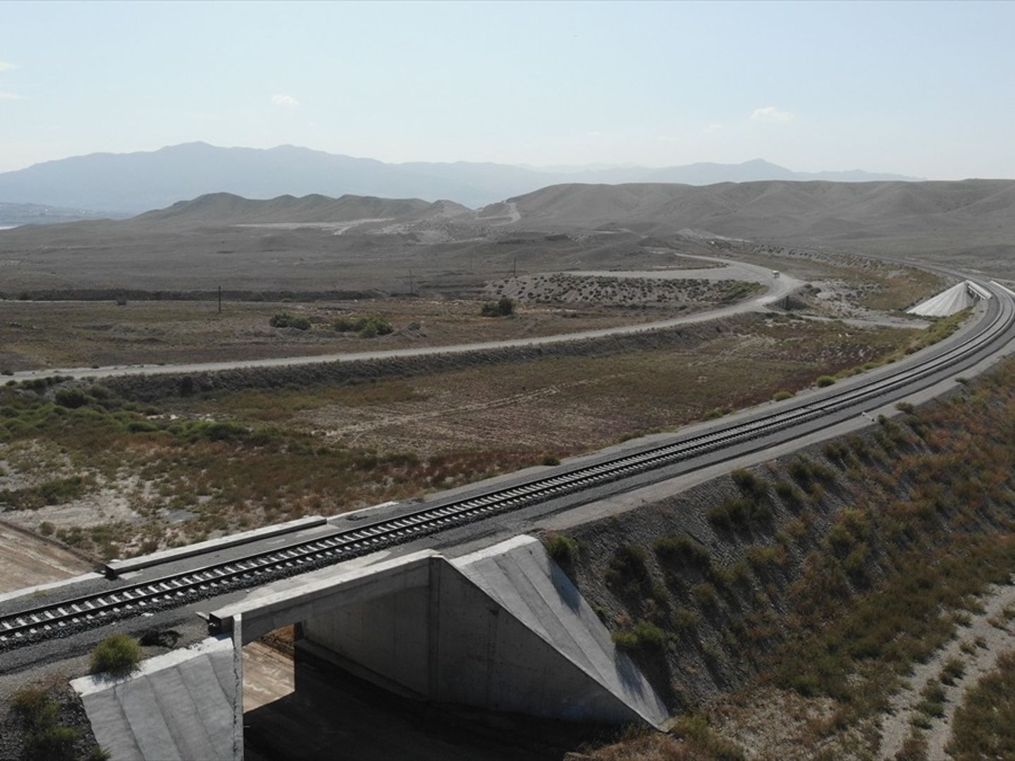 Çin'den Avrupa'ya uzanan hat: Türk Dünyası'nın Orta Koridor'u