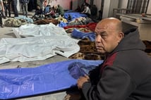 İsrail Gazze Şeridi'ne yönelik saldırılarını yeniden başlattı