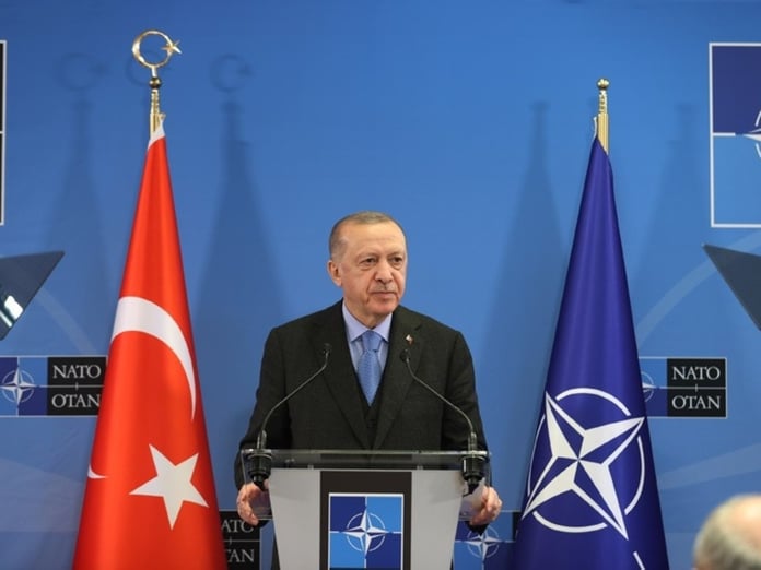 Türkiye Avrupa ile savunma ilişkilerini geliştirmek istiyor