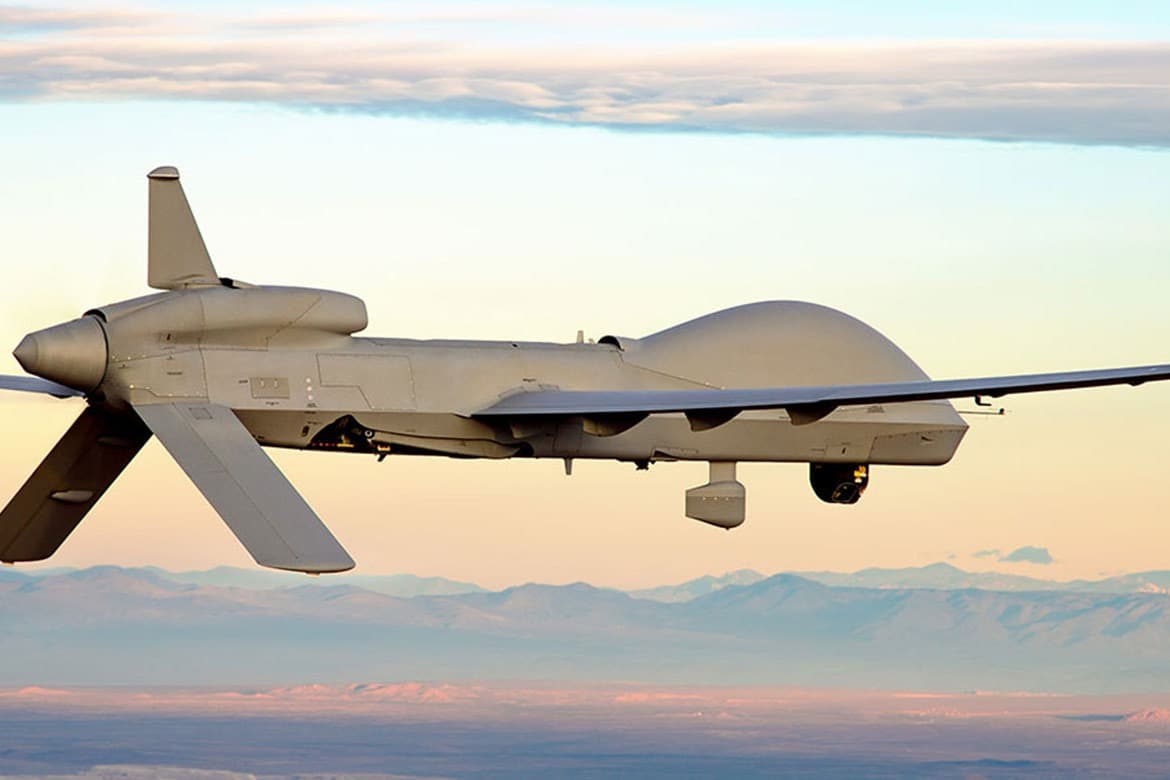 MQ-1C İHA Hellfire füzesi ile İHA düşürdü