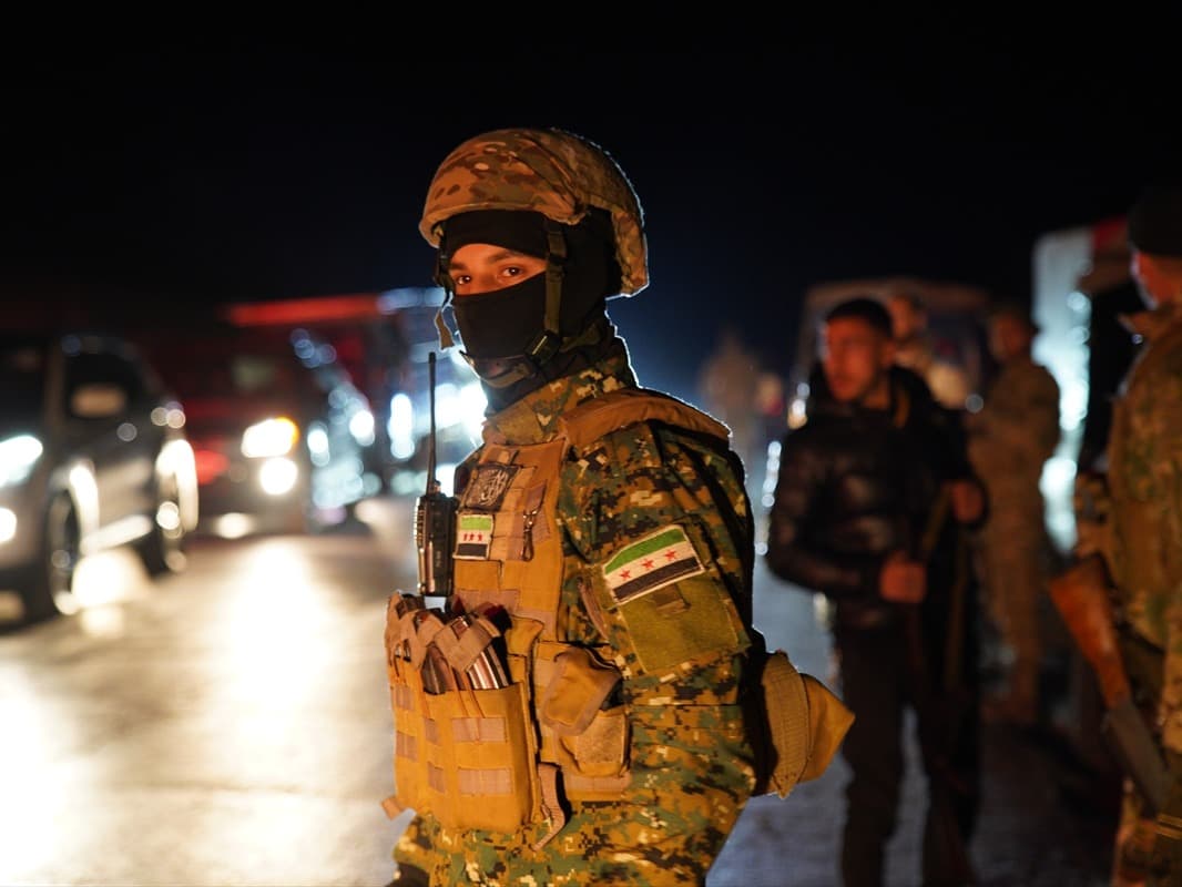 Lazkiye'de saklanan Esad rejiminin milislerine operasyon