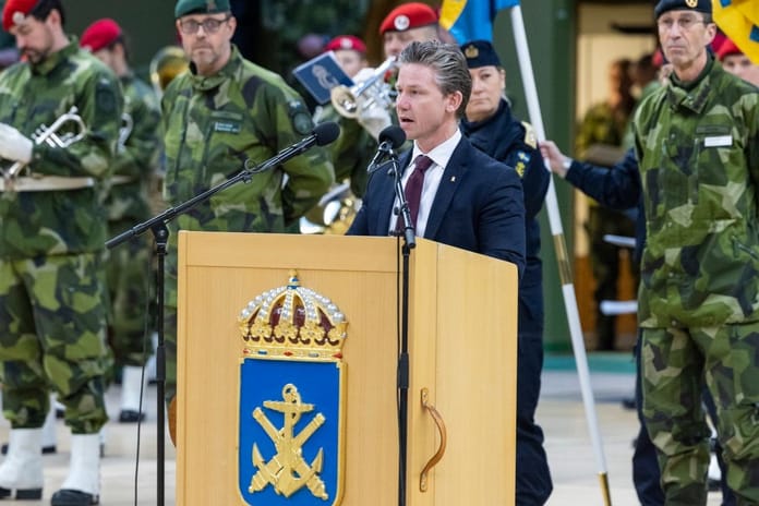 İsveç, Ukrayna için en büyük askeri yardım paketini açıkladı