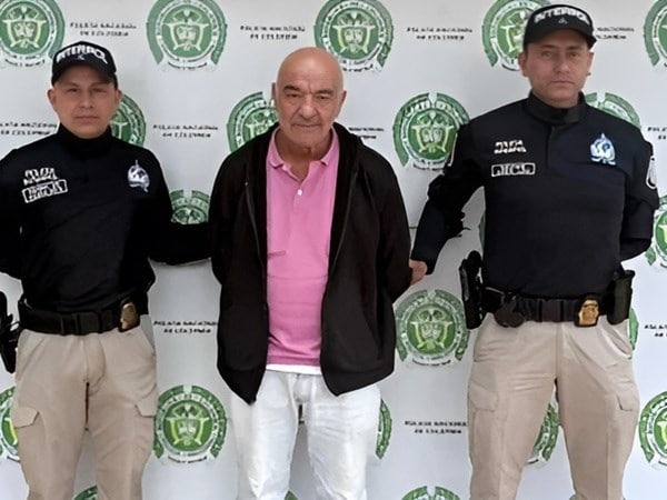 Türkiye'nin aradığı uyuşturucu kaçakçısı Kolombiya'da teslim oldu