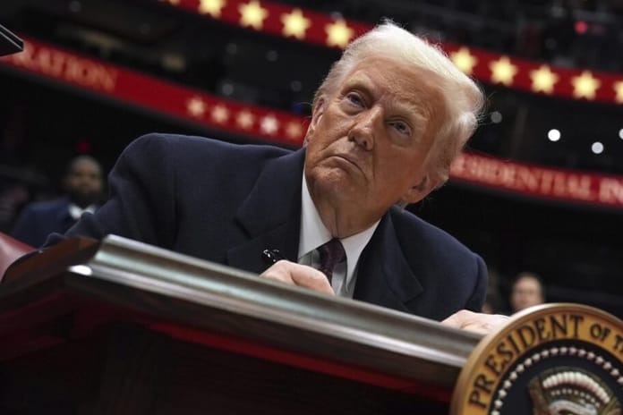 Donald Trump'tan Eğitim Bakanlığı'nı kapatma kararı