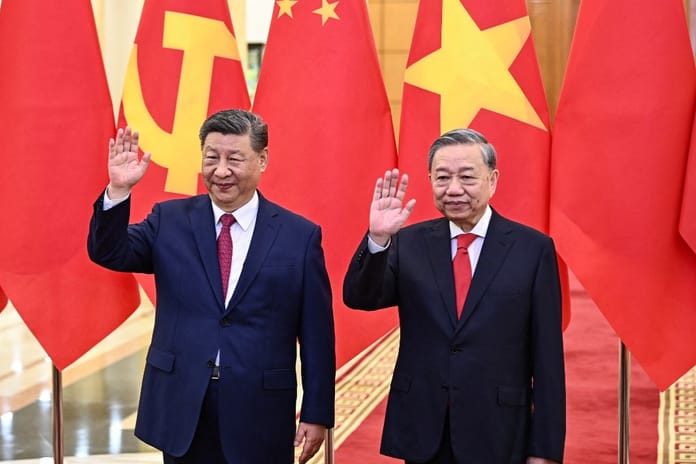 Xi Jinping'den Vietnam'a önemli ziyaret