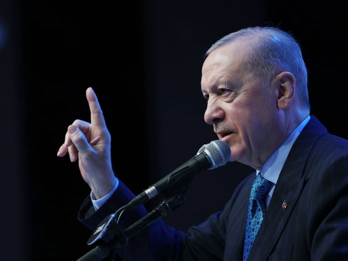 Cumhurbaşkanı Erdoğan: Mafya düzenini savunabiliyorsanız çıkın milletin huzuruna açıklayın