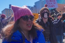  Tesla bayisine baskın: Elon Musk karşıtları gözaltına alındı