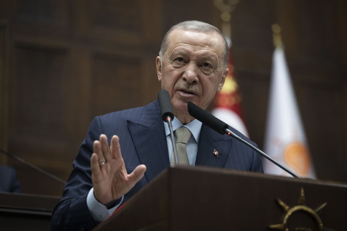 Cumhurbaşkanı Erdoğan, Özgür Özel'e: Korkunun ecele faydası yok