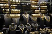 Kuyumcuda altın krizi vatandaşlar avukat çağırdı