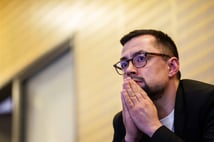 Grönland ABD'li yetkililerin adaya yapacağı ziyarete izinsiz olması sebebiyle tepki gösterdi