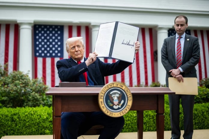 Geopolitical Futures: Trump'ın gümrük politikası ABD aleyhine mi dönüyor?