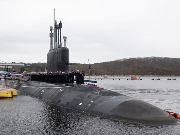 ABD Donanması Virginia sınıfı en yeni denizaltı USS Iowa'yı tanıttı