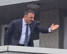 Vali Hacıbektaşoğlu alternatif tören düzenleyen CHP grubuna tepki gösterdi