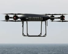 İngiliz savaş gemileri ikmal için drone kullanacak