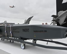 İngiltere Almanya'nın Ukrayna'ya Taurus füzeleri göndermesi planını destekliyor