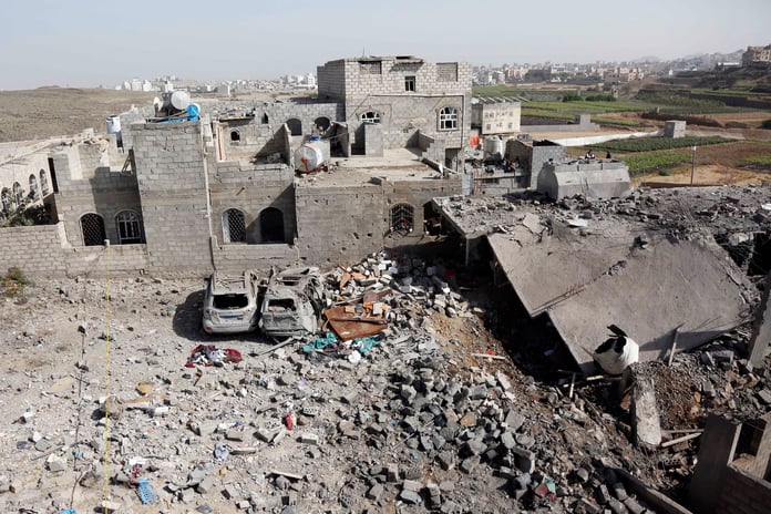 ABD Yemen'de fabrikayı vurdu: 5 ölü