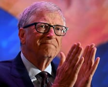 Bill Gates, yapay zekanın önümüzdeki senelerde bazı mesleklerin yerini alacağını açıkladı