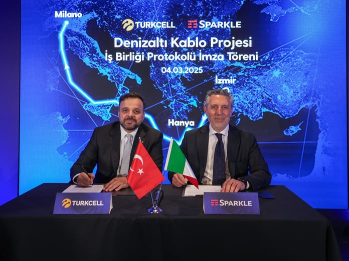 Turkcell ve TI Sparkle, Denizaltı Kablo Projesi iş birliği protokolü imzaladı