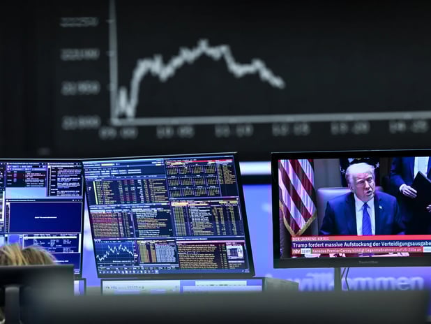 Dünya piyasalarında sert düşüş sürüyor