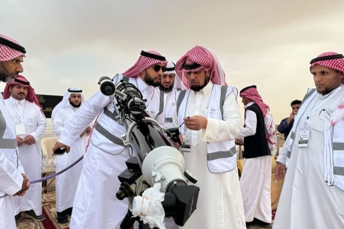 Hilali göremediler: Ramazan Bayramı'nı 31 Mart'ta kutlayacak ülkeler listesi