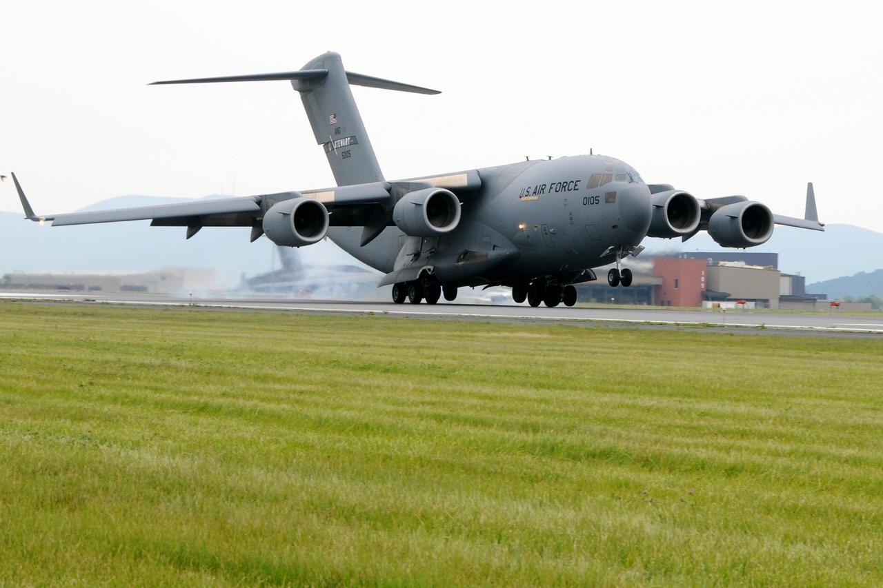 Japonya C-17 alımını değerlendiriyor
