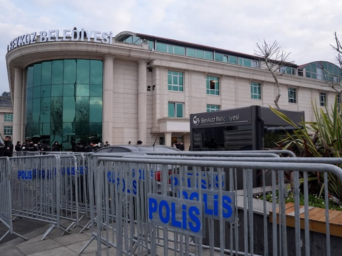 Beykoz Belediyesi’nde yolsuzluk: Herşey WhatsApp grubunda planlanmış