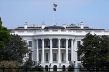 Beyaz Saray: Çin'e uygulanan gümrük vergileri %245'e çıkabilir